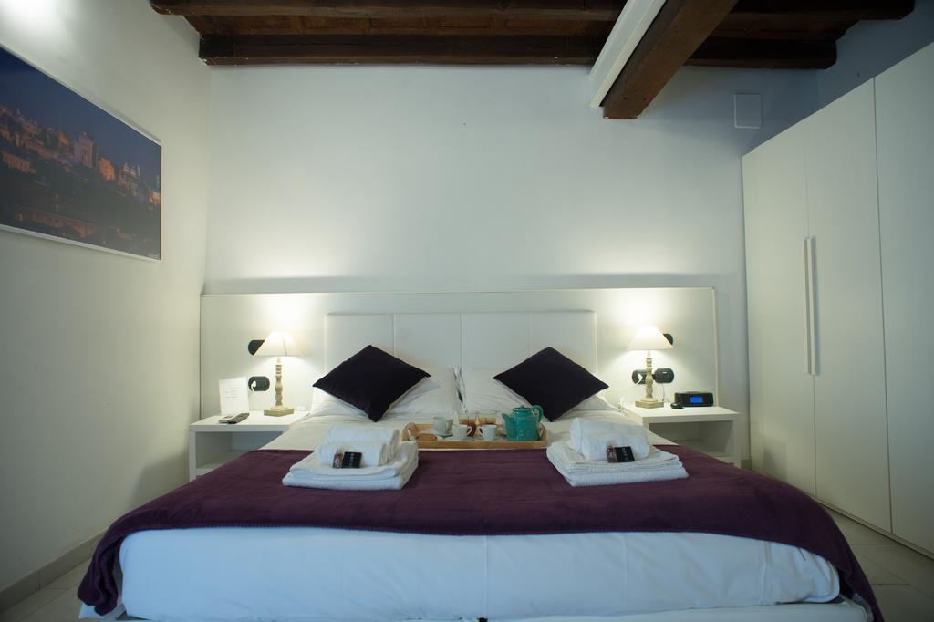 Flowers Apartments Roma Habitación foto