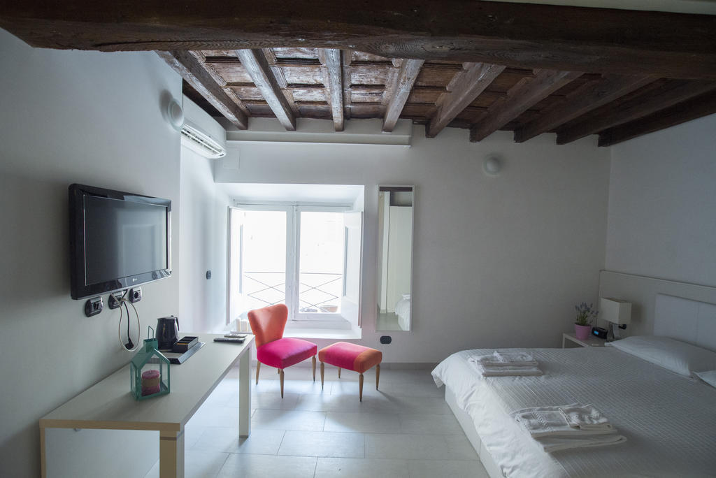 Flowers Apartments Roma Exterior foto
